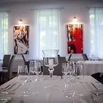 Matejki 8 Апарт-готель 4*